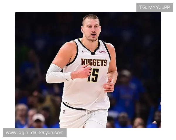 约基奇罚球稳稳命中，掘金在客场完成任务